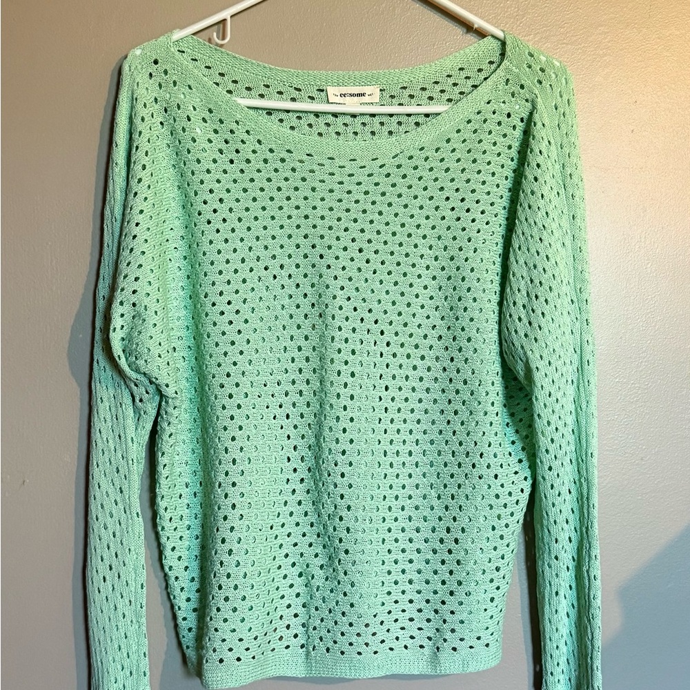 Eesome Green Crew Neck Sweater with Airy Knit Design